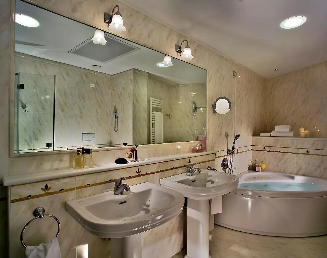 Tritone LUXURY HOTEL THERMAE&SPA Abano Terme 5*,