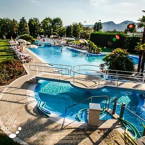 4* Hotel Ermitage Bel Air Medical